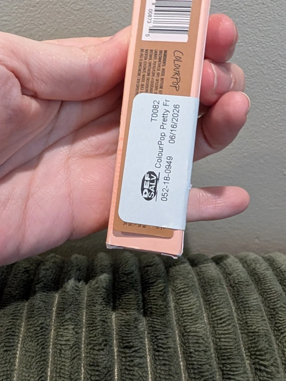 New Colourpop Hyaluronic Creamy Concealer -  Dark